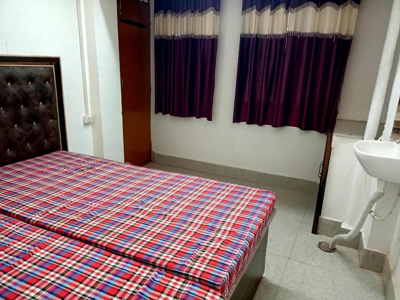 Chinta Haran Rest House Deoghar Habitación foto